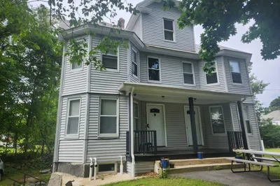 6 Pond Court #2 1