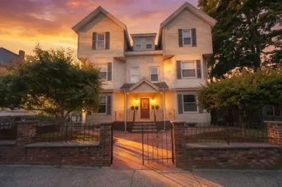 329 Crescent Street #2 1