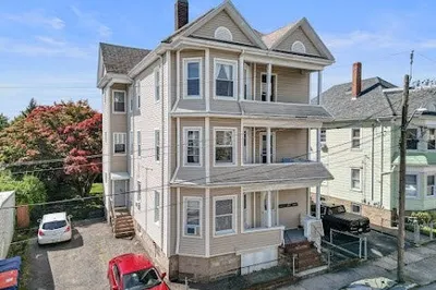 8 Kane St