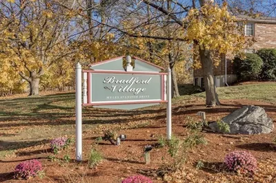 12 Myles Standish Dr #11