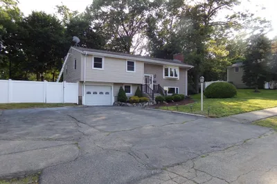 28 Inverness Road
