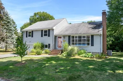78 Whiting Way