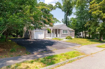 13 Curley Dr 1