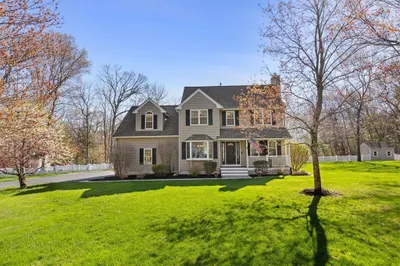 21 Cooper Dr