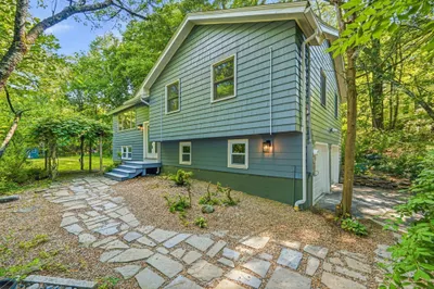 7 Hillcrest Dr 1