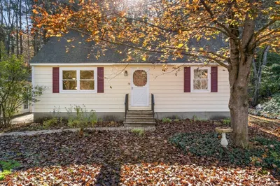 58 Whitney Rd