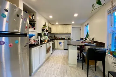 74 Spring St #1