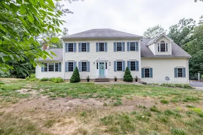 37 Cow Pond Brook Rd 1
