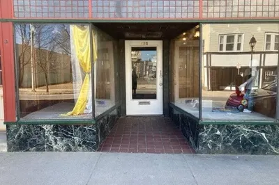 475 Main St 1