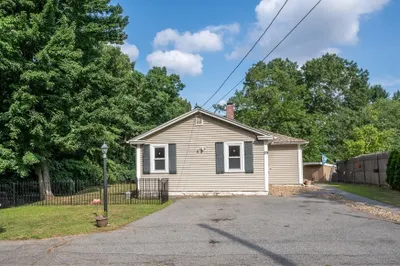 119 Honora Ave 1