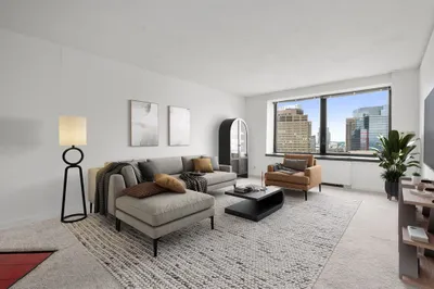 65 E India Row #40A