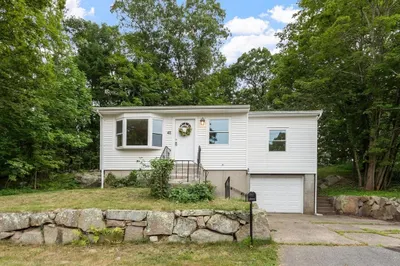 41 Maple St 1