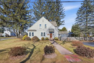 20 Dunnell Rd 1
