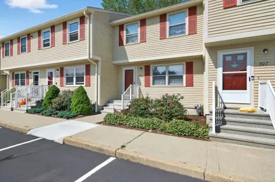 506 Ocean Meadows #506