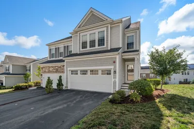 49 Walnut Way #49 1