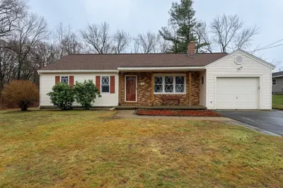 11 Ansonia Ave