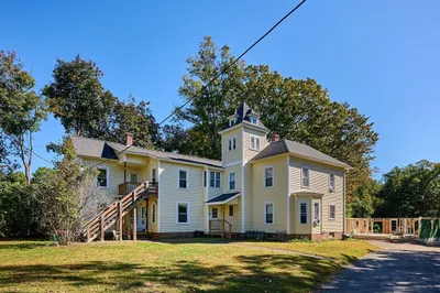 86 Lyman Road 1