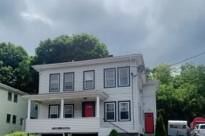 24 Jenness St 1