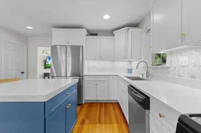 73 Pleasant St #73 1