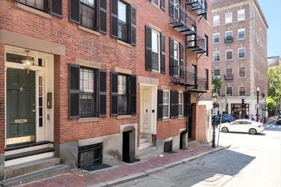 102 Revere Street 1
