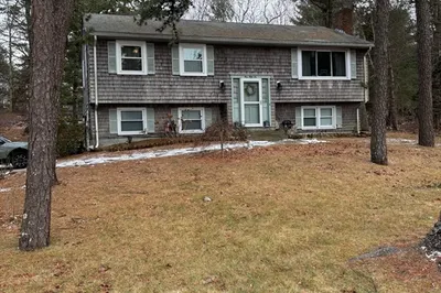 156 Carver Rd 1