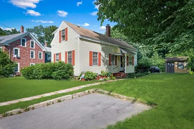 182 Main St