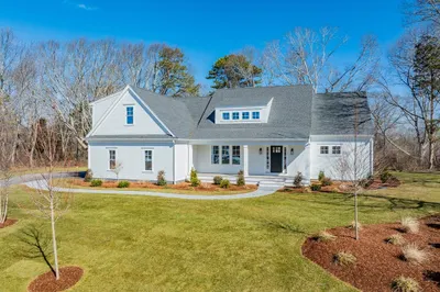 21 Seneca Lane 1