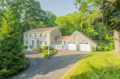96 Blueberry Lane 1
