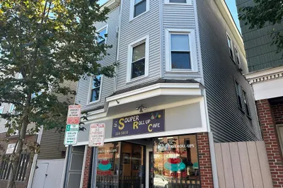 724-726 Cambridge Street