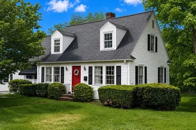 9 Stratford Rd