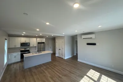 64 Holten St #202 1