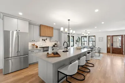 31 Fairfax St 1