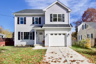 77 Lorimer St 1