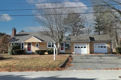 42 Carr Road