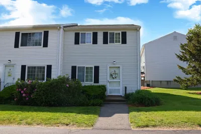 18 Westford Rd #33
