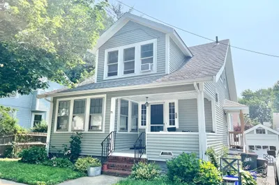 75 Davis St