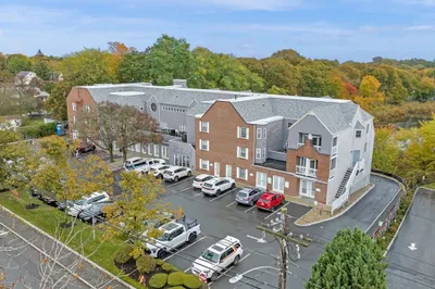 212 Humphrey Street #205 1