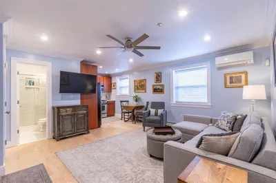 52 Cooper St #2 1