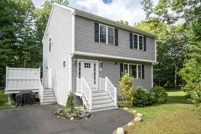 332 Monponsett St 1