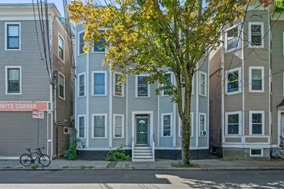 6 Bristol St #1
