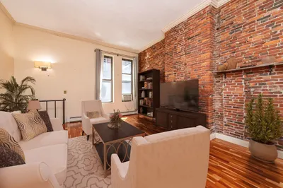 24 Hancock St #2 1