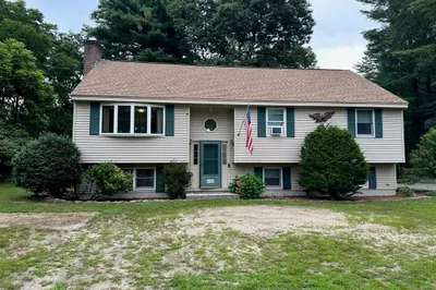 152 Lake Street 1