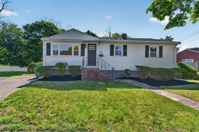 42 Bickford St 1
