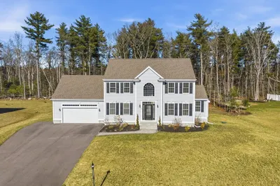 162 Bayberry Rd 1
