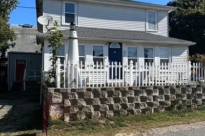 22 Grove St #2
