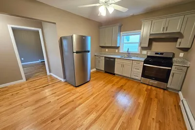 86r Cross St #1