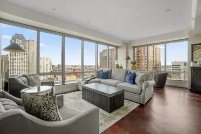 2 Avery St #22H 1