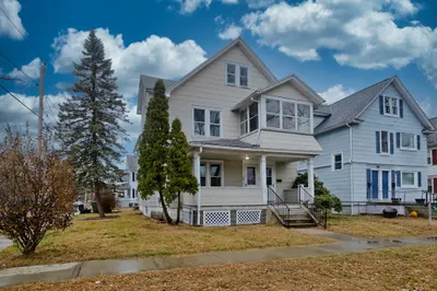 50-52 Sherman Ave
