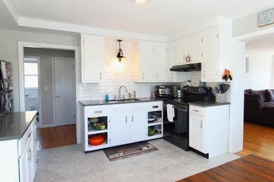 6 School St #1 1