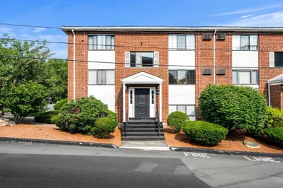 10b Colonial Dr #1B 1